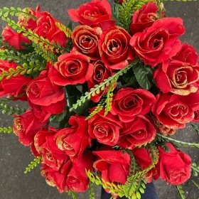 Glitter Edge Roses