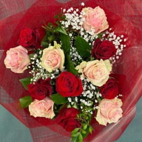 Mixed Pink and Red Rose Bouquet